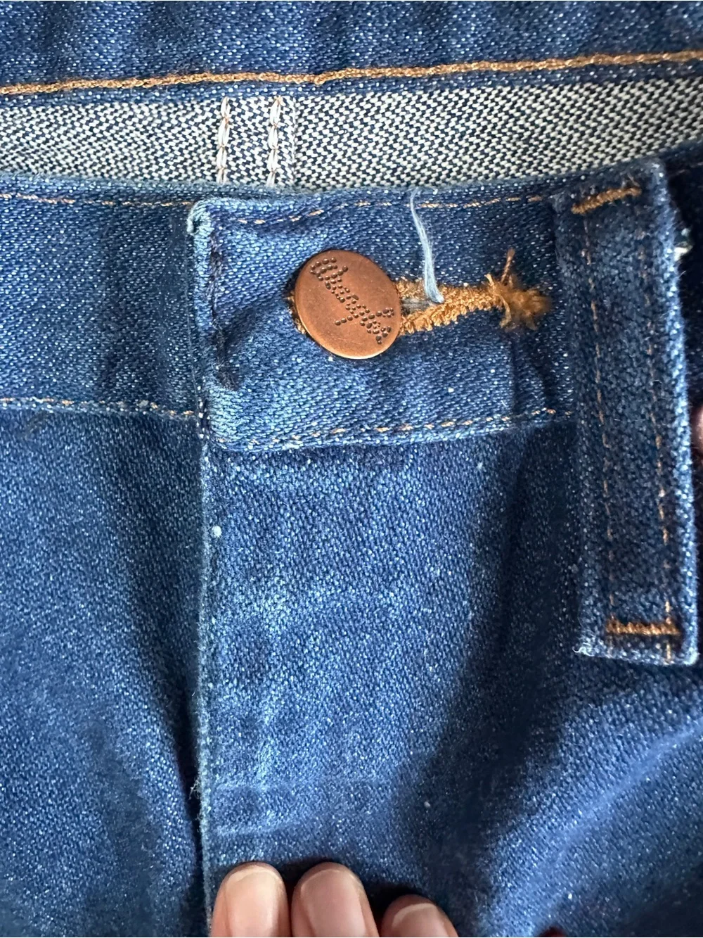 dark wash western straight leg wrangler jeans